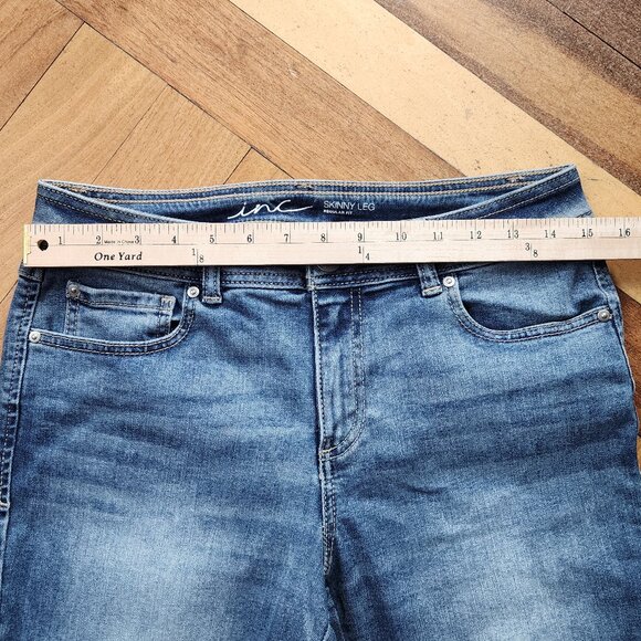 INC International Concepts Skinny Leg Regular Fit Shimmer Jeans Size 6 - Picture 6 of 16